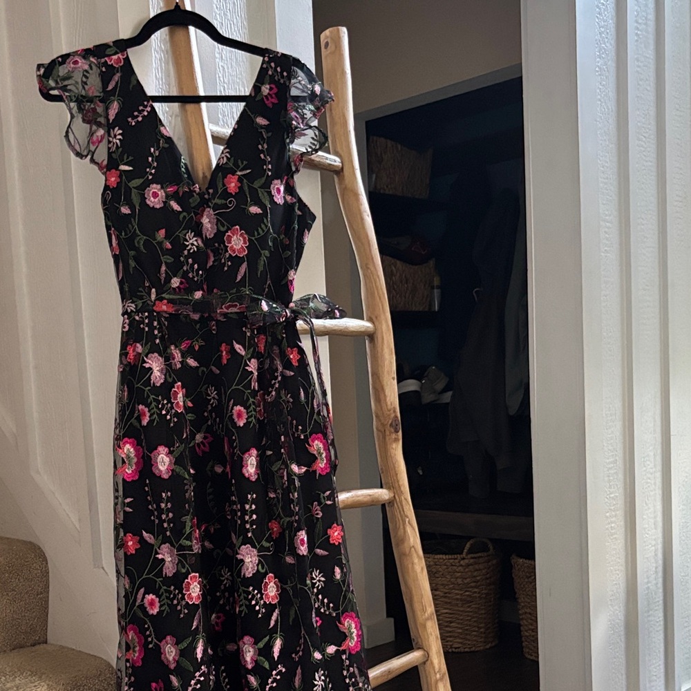 Kensie Black and Pink Embroidered V Neck Floral Ruffle Sleeve Dress